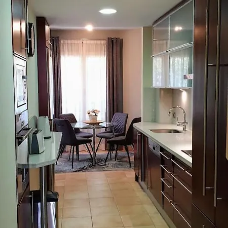 فيلة Claud ماربيا